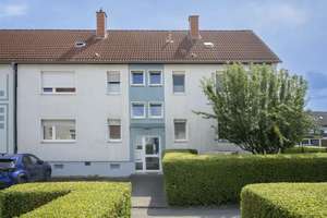 Saarn. Balkon. Hochparterre. – Attraktive 2-Zimmer-Wohnung – 45481 Saarn, Mülheim an der Ruhr – Vorschaubild 2