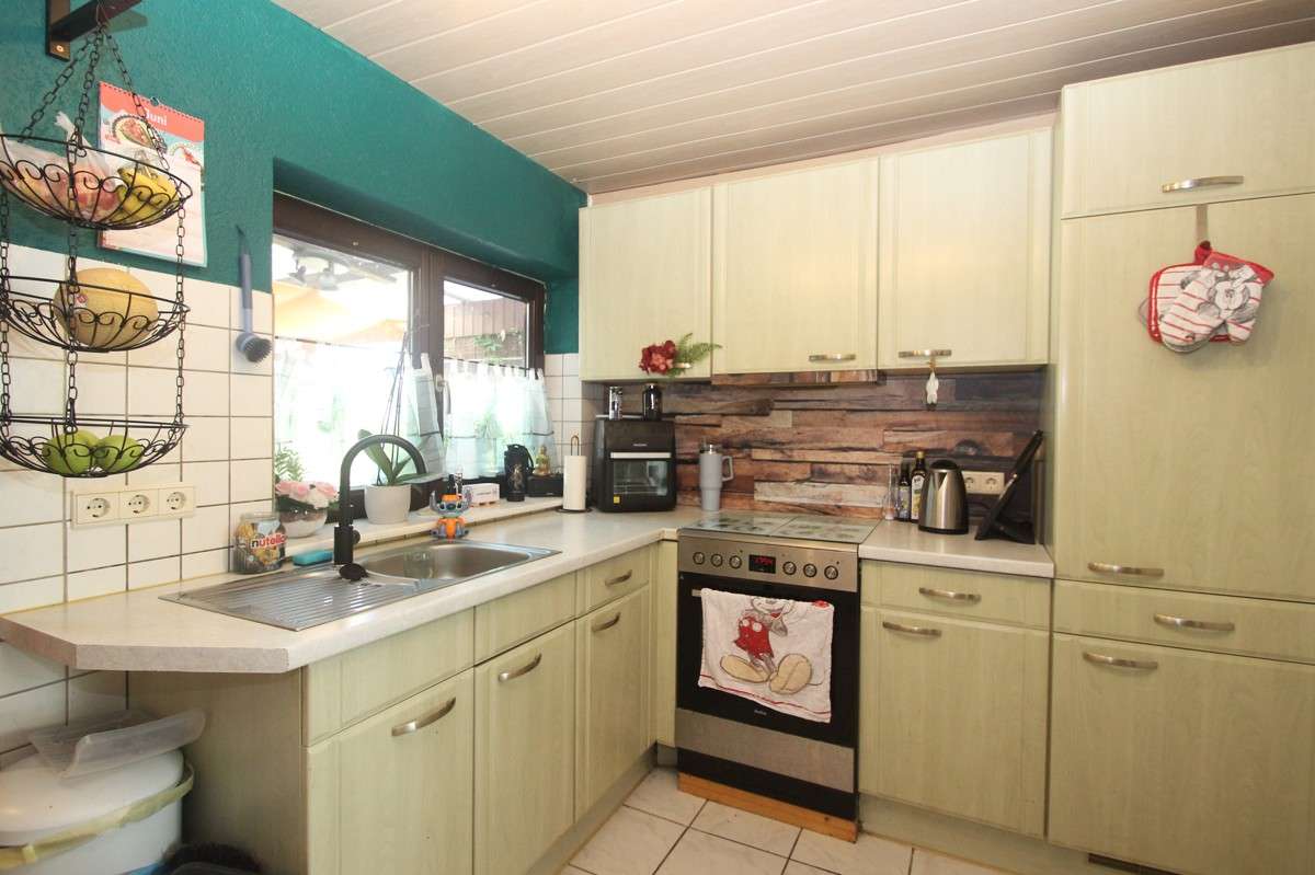 Immobilie in Königswinter - Wohnhaus mit 3 Mieteinheiten zentral in Königswinter-Thomasberg! - Bild 32