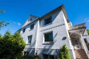 Hamburg-Sülldorf: Doppelhaushälfte auf großem Grundstück mit fünf Wohneinheiten – Die vollständige Adresse der Immobilie erhältst du vom Anbieter., 22589 Iserbrook, Hamburg – Vorschaubild 8