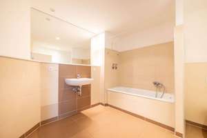 ⭐️  Zentrale Familienwohnung am Volkspark - Moderne 3-Zi Whg mit Balkon, EBK, Aufzug und Gäste-WC – Die vollständige Adresse der Immobilie erhältst du vom Anbieter., 13357 Gesundbrunnen, Berlin – Vorschaubild 8