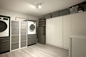 Kernsanierte Stadtvilla in ruhiger Wohnlage in Hamburg-Horn
- Wentzel Dr. – Die vollständige Adresse der Immobilie erhältst du vom Anbieter., 22119 Horn, Hamburg – Vorschaubild 27
