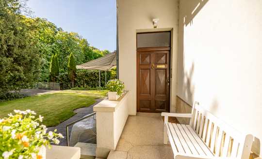 Eigentumswohnung in alter Braunschweiger Stadtvilla in Bestlage mit Okerzugang und Garten