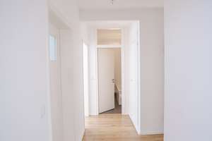 Modernisierte 2-Zimmerwohnung mit sonnigem Balkon als Kapitalanlage – Die vollständige Adresse der Immobilie erhältst du vom Anbieter., 22529 Lokstedt, Hamburg – Vorschaubild 14