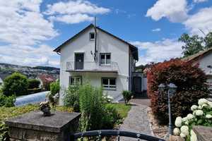 1-2 Familienhaus modern, viel Platz, mit Südausrichtung und Lage – Junkeräckerstraße 33, 75305 Enzkreis – Vorschaubild 2