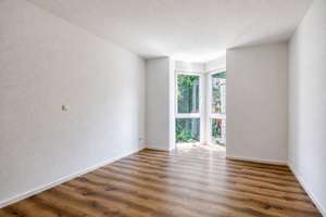 Ihre Chance: bezugsfreie 2-Zimmerwohnung mit Loggia zu verkaufen! – Die vollständige Adresse der Immobilie erhältst du vom Anbieter., 50737 Weidenpesch, Köln – Vorschaubild 8