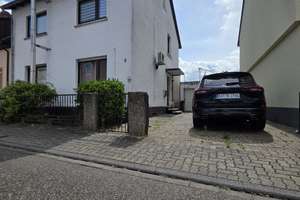 +++ gemütliches 1-FH + bebaubares Grundstück + Garten + Garage + TOP Lage in Karlsruhe Neureut +++