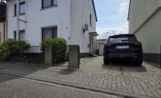 + gemütliches 1-FH + ausbaubar + bebaubares Grundstück + Garten + TOP Lage in Karlsruhe Neureut +