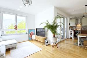 Moderne Drei-Zimmer-Wohnung mit Südwest-Loggia und Tiefgaragenstellplatz – 60439 Niederursel, Frankfurt am Main – Vorschaubild 3