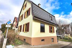 Freistehendes Einfamilienhaus in begehrter Grenzlage von Weil am Rhein – Die vollständige Adresse der Immobilie erhältst du vom Anbieter., 79576 Weil am Rhein – Vorschaubild 3