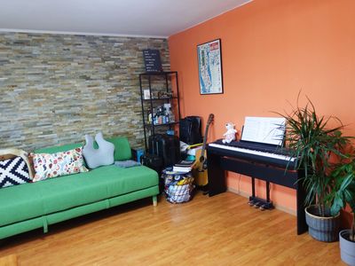 Möbiliert, größzügige 2-Zimmer-Wohnung mit EBK in zentraler Lage