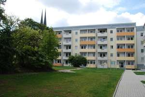 Dein Lieblingsplatz - Kleine 1-Raum-Wohnung mit Balkon – Tschaikowskistr. 44c, 9130 Sonnenberg, Chemnitz – Vorschaubild 1
