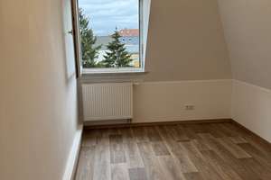 Modernisierte DG-Wohnung, 2-Zimmer-Küche, Bad in Mannheim-Luzenberg – Sandhoferstraße 28, 68305 Waldhof, Mannheim – Vorschaubild 6