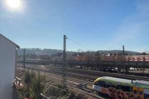 Urban wohnen in Bielefeld: Helle Wohnung mit Balkon & Top-Anbindung – Zimmerstraße 27, 33602 Mitte, Bielefeld – Vorschaubild 2