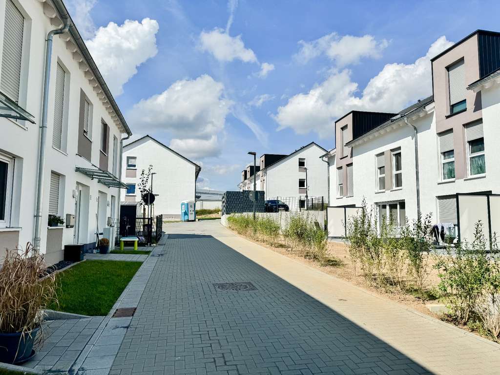 Immobilie in Bad Endbach - Split Level Haus - Neubau - zum TOP Preis! - Bild 0