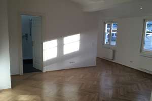 SCHWABING | attraktive DG-Wohnung mit EBK & Parkett & Videosprechanlage – Die vollständige Adresse der Immobilie erhältst du vom Anbieter., 80796 Neuschwabing, München – Vorschaubild 2