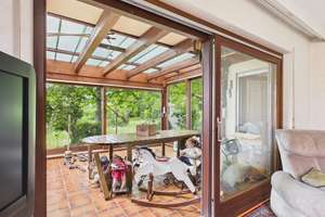 Einfamilienhaus mit Traumgarten und Einliegerwohnung | Oberderdingen – Die vollständige Adresse der Immobilie erhältst du vom Anbieter., 75038 Oberderdingen – Vorschaubild 2