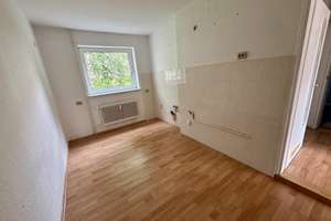 Gemütliche 2-Zimmer-Erdgeschosswohnung mit Balkon und Gestaltungsspielraum – Eichenweg 17, 38229 Gebhardshagen, Salzgitter – Vorschaubild 4