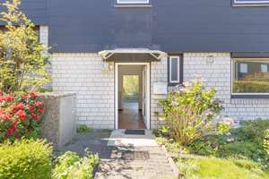 Familienwohnen mit Perspektive – Reihenendhaus mit Garten, Balkon und Vollkeller – Die vollständige Adresse der Immobilie erhältst du vom Anbieter., 24147 Elmschenhagen, Kiel – Vorschaubild 2