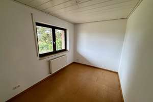 Stilvoll wohnen mit Aussicht: Einfamilienhaus mit Einliegerwohnung in Elgershausen! – Die vollständige Adresse der Immobilie erhältst du vom Anbieter., 34270 Schauenburg – Vorschaubild 18