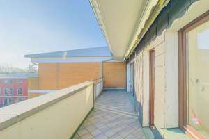 Penthouse-Gelegenheit in Blumenthal – großzügiges Wohnen mit Weserblick, Balkon, Fahrstuhl & Garage – Die vollständige Adresse der Immobilie erhältst du vom Anbieter., 28779 Blumenthal (Ortsteil), Bremen – Vorschaubild 3