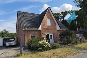 Ihr neues IMMOBILIEN QUARTIER:Traumhaftes & neuwertiges EFH in Feldrandlage von Husum – Nienburg (Weser) (Kreis) – Vorschaubild 1