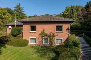 Großes Wohnhaus mit 2 Wohnungen auf schönem Grundstück in Eutin
OT Fissau – Blessenberg 15, 23701 Ostholstein (Kreis) – Vorschaubild 3