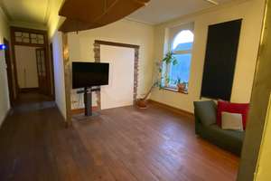 Property thumbnail 2