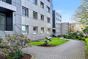 Über den Dächern von Wuppertal-Katernberg: 4-Zimmer-Eigentumswohnung mit Loggia und Weitblick – Die vollständige Adresse der Immobilie erhältst du vom Anbieter., 42113 Uellendahl-Katernberg, Wuppertal – Vorschaubild 2