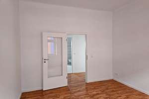 Mit Video: Auf Wunsch mit EBK! 2-Raumwohnung mit Duschbad & Balkon! – Otto-Richter-Straße 6, 39116 Sudenburg, Magdeburg – Vorschaubild 4