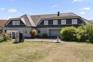 5.176m² Grundstücksfläche! Energieeffiziente Luxusvilla in ruhiger Lage mit Pool – Die vollständige Adresse der Immobilie erhältst du vom Anbieter., 95473 Creußen – Vorschaubild 16