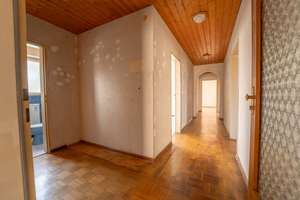 Zweifamilienhaus: Eigennutzung + Vermietung | großes Grundstück | 8 Stellplätze | ruhige Lage – Die vollständige Adresse der Immobilie erhältst du vom Anbieter., 89079 Gögglingen, Ulm – Vorschaubild 17