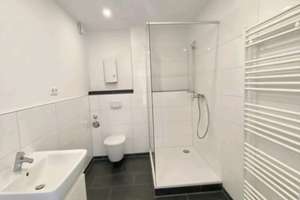 schöne 2 Zimmer Wohnung mit Einbauküche – Die vollständige Adresse der Immobilie erhältst du vom Anbieter., 40627 Unterbach, Düsseldorf – Vorschaubild 9