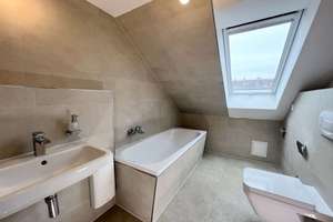 Neu! 3-Zimmer mit Galerie, neuer EBK sowie Tageslichtbad mit Wanne und Dusche – Kieler Straße 28, 4357 Mockau-Nord, Leipzig – Vorschaubild 4