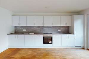 Moderne 2-Zimmer-Wohnung mit Balkon und 2 Bädern in Top Lage inkl. EBK
