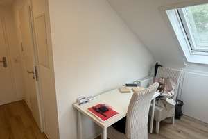 Schöne helle offene 1 -Zimmer Dachgeschosswohnung  – Die vollständige Adresse der Immobilie erhältst du vom Anbieter., 70563 Dürrlewang, Stuttgart – Vorschaubild 7