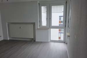 Bezugsfreie 2-Zimmer-Wohnung mit Aufzug und Balkon in Reutlingen Hohbuch – 72762 Reutlingen-Mitte, Reutlingen – Vorschaubild 4