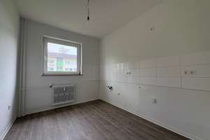 Hier fühlen Sie sich wohl: praktische 4-Zimmer-Wohnung – Farrenbroich 19, 45327 Katernberg, Essen – Vorschaubild 6