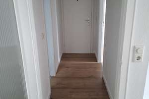 Frisch renovierte 2-Zi.-Wohnung in Leverkusen-Opladen