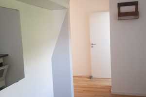 Geschmackvolle, modernisierte 2-Zimmer-DG-Wohnung in Stuttgart – Stuttgart – Vorschaubild 12