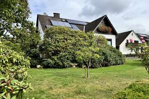 Hiddenhausen - EFH mit Einliegerwohnung – Die vollständige Adresse der Immobilie erhältst du vom Anbieter., 32120 Hiddenhausen – Vorschaubild 2