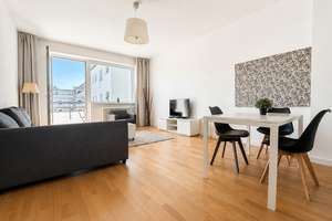 4.OG nahe Prager Platz: Gepflegte 3-Zimmerwohnung zum Sofortbezug! Aktuell Stellplatz geschenkt! – Die vollständige Adresse der Immobilie erhältst du vom Anbieter., 10717 Wilmersdorf, Berlin – Vorschaubild 2
