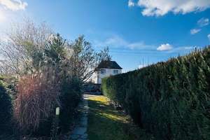 Property thumbnail 12