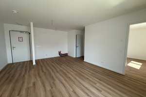 MIT WBS 160 oder WBS 180 - Erstbezug - sonnige 2 Zimmer Wohnung mit offener Wohnküche und Balkon – Anne-Frank-Straße 10, 12524 Berlin – Vorschaubild 4