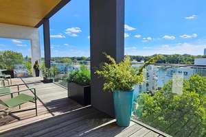 Hauptstadtpanorama erleben – spektakulärer Weitblick über Spree und Berliner Skyline – Die vollständige Adresse der Immobilie erhältst du vom Anbieter., 10245 Friedrichshain, Berlin – Vorschaubild 4