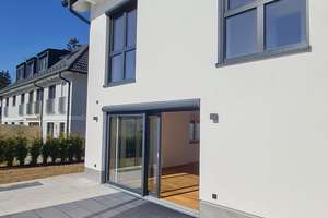 Frei ab 01.08.2026! Exklusive 5 Zi. Whg auf 3 Ebenen mit 117m² Süd-West-Garten &  35 m² Terrasse – Die vollständige Adresse der Immobilie erhältst du vom Anbieter., 81827 Waldtrudering, München – Vorschaubild 4
