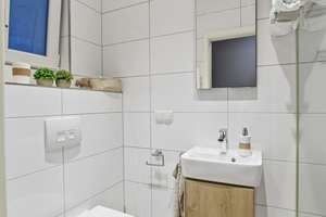 Modernisierte 4,5 Zimmer Wohnung mit eigenem Eingang und Garten in Ippendorf – Die vollständige Adresse der Immobilie erhältst du vom Anbieter., 53127 Ippendorf, Bonn – Vorschaubild 19