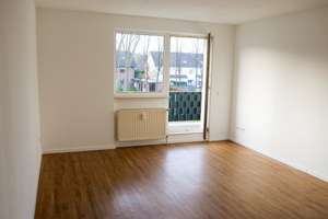 Jetzt zugreifen, attraktive 2-Zimmer-Wohnung mit Balkon in Top Lage – Düsseldorfer Landstraße 138, 47249 Buchholz, Duisburg – Vorschaubild 16