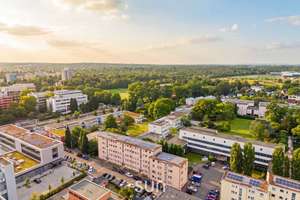 SANIERTE ERDGESCHOSSWOHNUNG NAHE DEM MAIN - 3-Zimmer im Niederrads Bestlage – Die vollständige Adresse der Immobilie erhältst du vom Anbieter., 60528 Niederrad, Frankfurt am Main – Vorschaubild 12