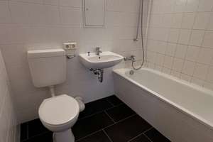 2 Raum Wohnung mit großem Balkon – Milchweg 24, 39128 Neustädter Feld, Magdeburg – Vorschaubild 6
