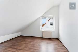 Viel Platz, viel Licht, viel Lebensqualität – bezugsfreie Doppelhaushälfte in ruhiger Umgebung! – Die vollständige Adresse der Immobilie erhältst du vom Anbieter., 65479 Raunheim – Vorschaubild 18